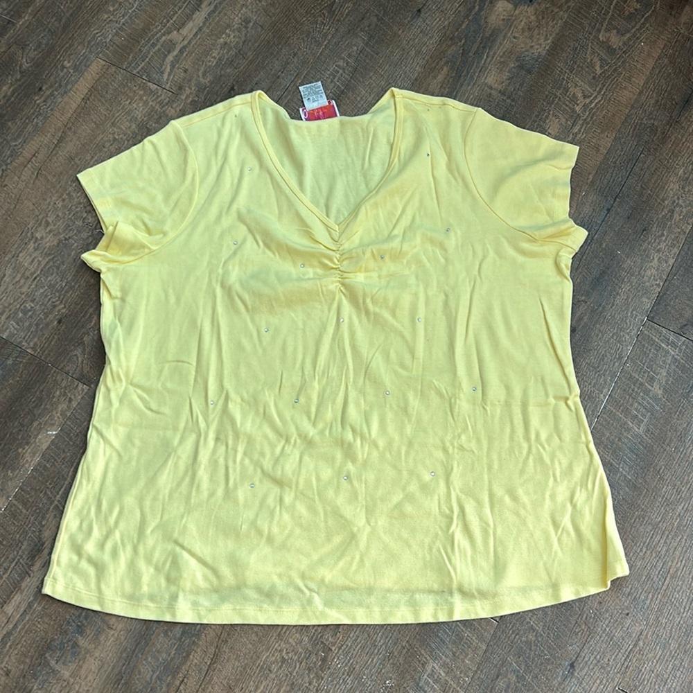 Quacker Factory Plus Yellow embellished V-Neck Shirt Top 3X
